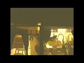 fisgoneando vecina milf 342