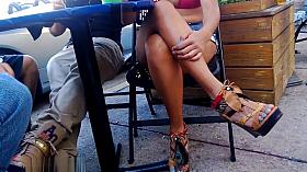 Latina sexy thick legs