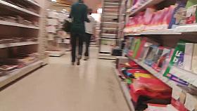 WHICH ASS.... CHOOSE