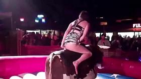 Bullriding with hot ass