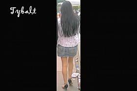 Delightful upskirt closeups from the idea amateur lady