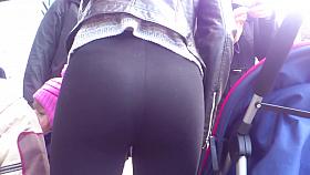 Kindergarten titcher