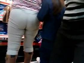 Spying for Mature's Ass (Video 1)