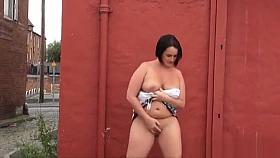 Chubby amateur babe Sarah Jane nude in Preston and flashing