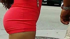 PR Parade 1: bubblebutt in Pinkshorts