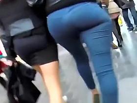Hot sexy ass chick in tight blue jeans pants