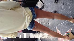 Sexy long white legs in daisy dukes