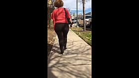 HUGE BUTT PAWG MILF