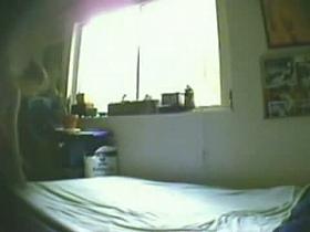 That naked slut is making her bed ready for hot romantic night