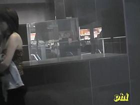 Public sharking video featuring a cute Japanese chick