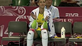 Fit volleyball player has her pussy imprinted on her shorts