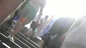 Upskirt Panties hottie in miniskirt climbing stairs candid