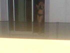 ma salope de voisine en dessous