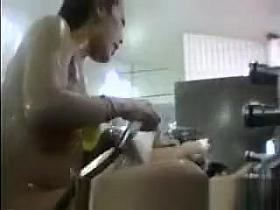 jap in public shower