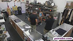 Ebony gym instructress pawns her twat and banged for money