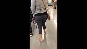 big booty pawg in tights