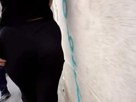 Chubby redhead candid voyeur video