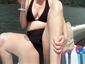 Mimi pees - multiple scenes ending with public boat pee