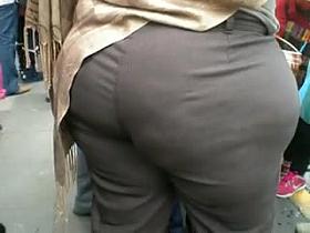 mature maga butt bubble