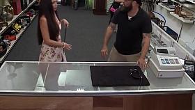 Teen pawnee amateur POV cockriding after bj