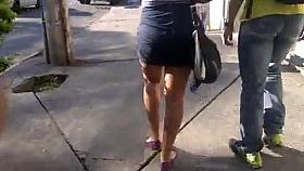 SDRUWS2 - YOUNG BRAZILIAN ASS ON THE WALKSIDE