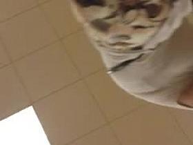 Quick uppie nice butt