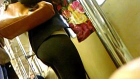 legs leggins in metro