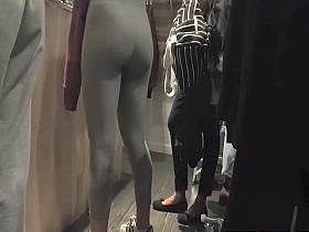 Stalking girls while they're shopping